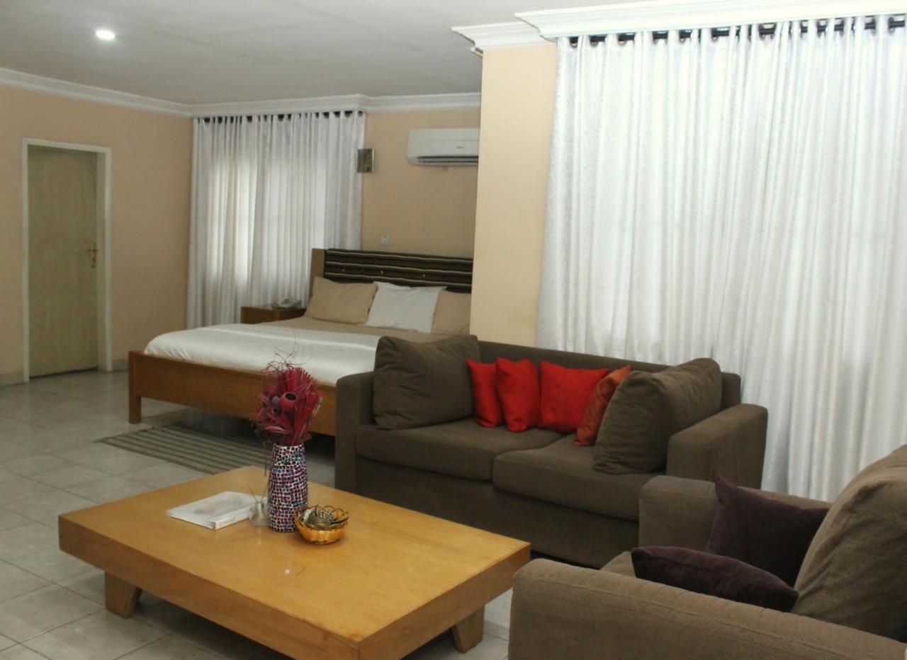 Hillside Gardens Ltd Hotel Lagos Kültér fotó